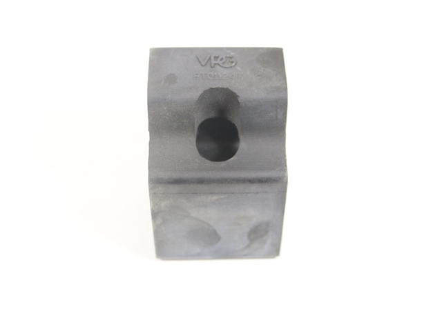 PT011449 BUMPER, REAR CLOSURE