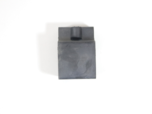 PT011449 BUMPER, REAR CLOSURE