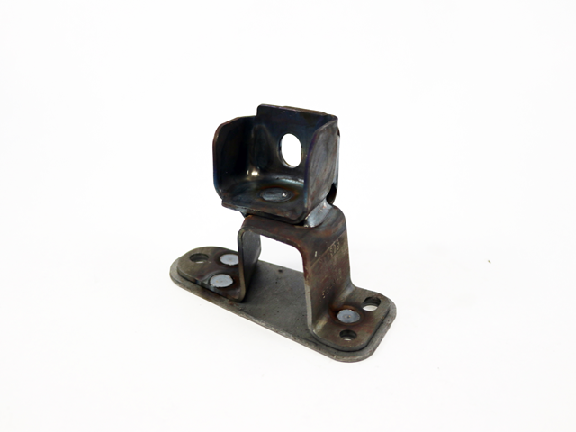 PT011809 Bracket Asm 3Rd Row Seat Mnt Lh