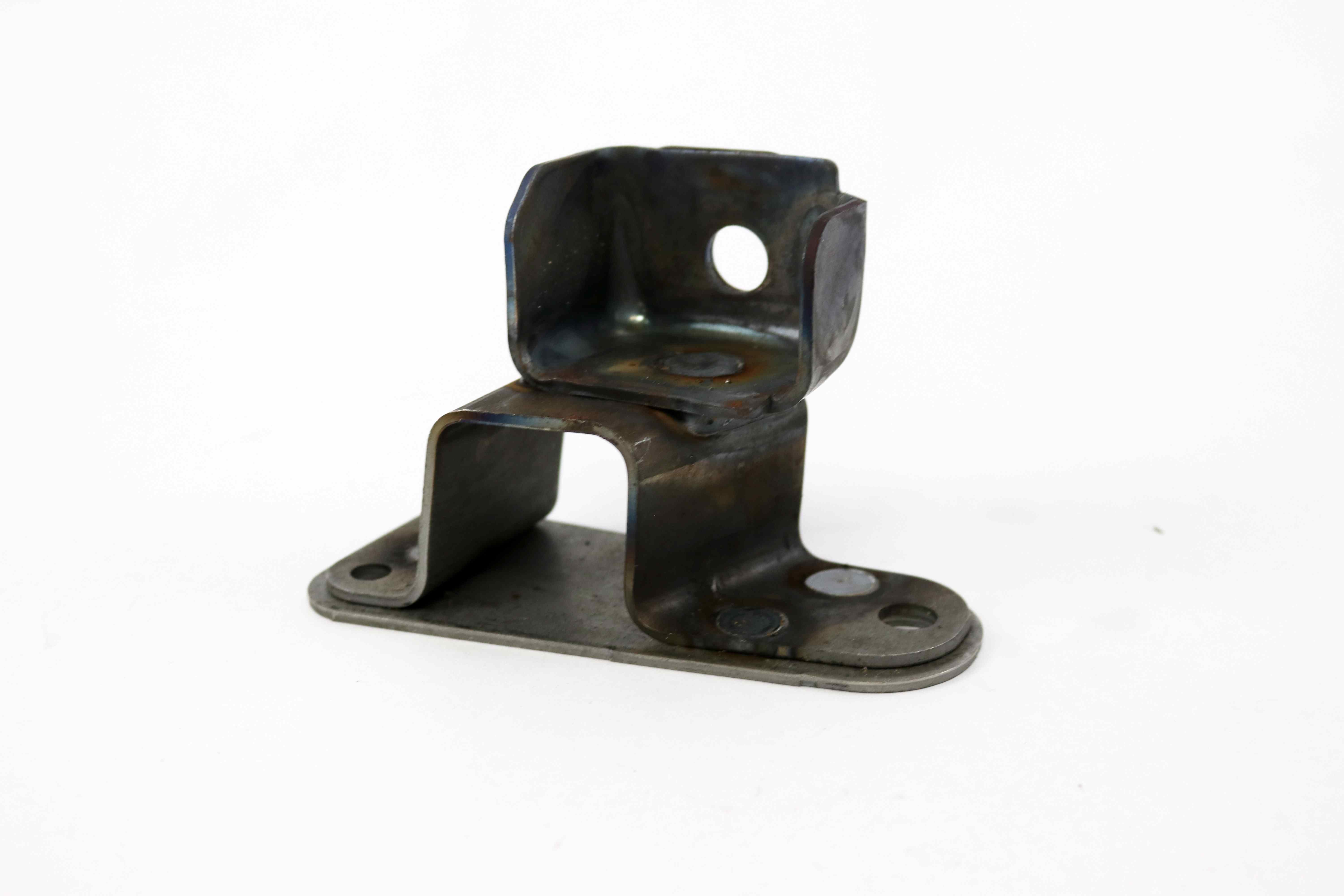 PT011813 Bracket Asm 3Rd Row Seat Mnt Rh