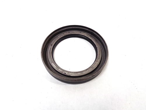 RW20-25 Rear Hub Seals C-5500