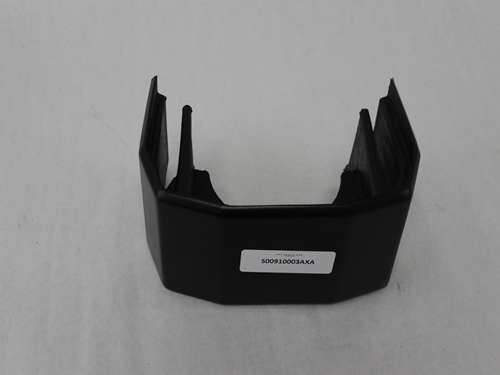 S00910003AXA COVER, ROMEO REAR BUMPER CENTER