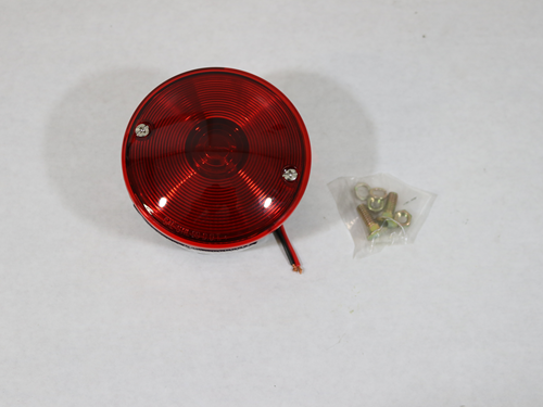 ST21RS 4 INCH RED STOP/TAIL/TURN D/S W/LICENSE ILLUMINATOR