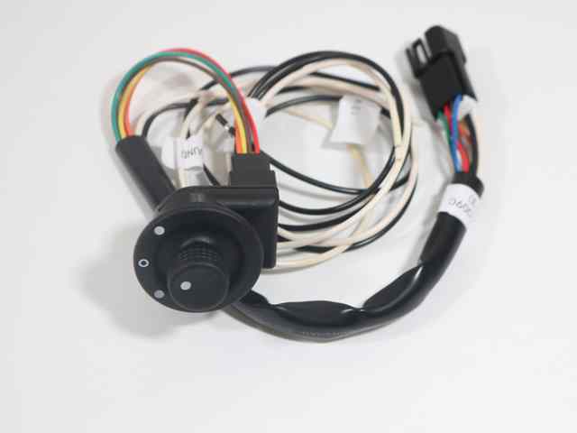 SW-3 Switch, Round Rosco Mirror