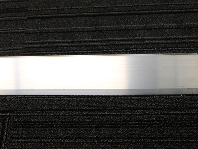 T36T Altro Aluminum Step Nosing, W/White Insert, 10'