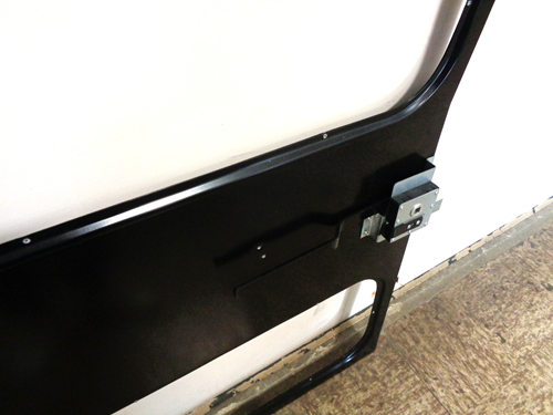 TBB--64005845 Door, Rear Emergency