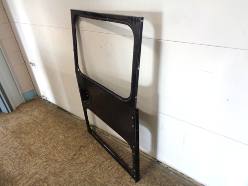 TBB--64005845 Door, Rear Emergency